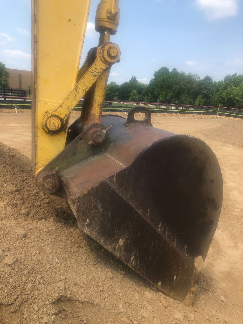 1997 KOMATSU PC200LC-6LE - Image 21